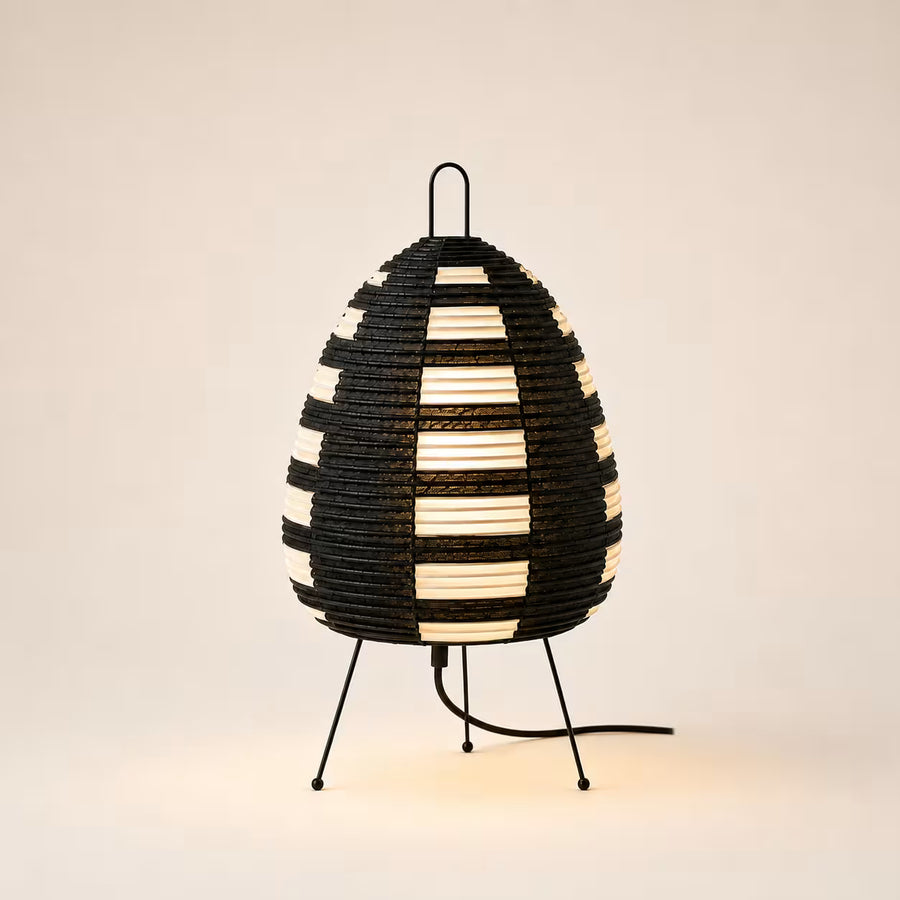 Kiri Sumi rice paper table lamp – front view