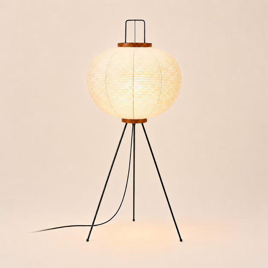 Kyoto Moon Japanese-inspired floor lamp – front view