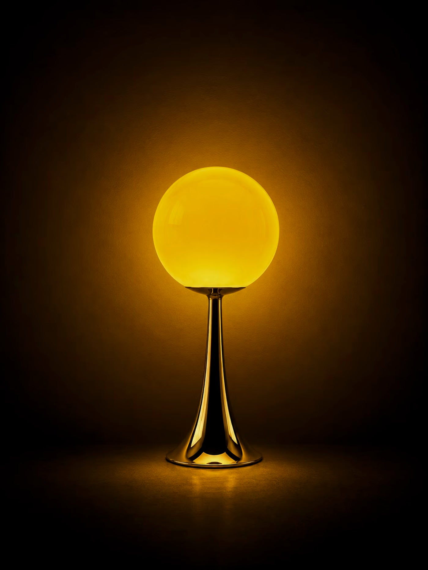 Pulsar Lamp - Corona product image
