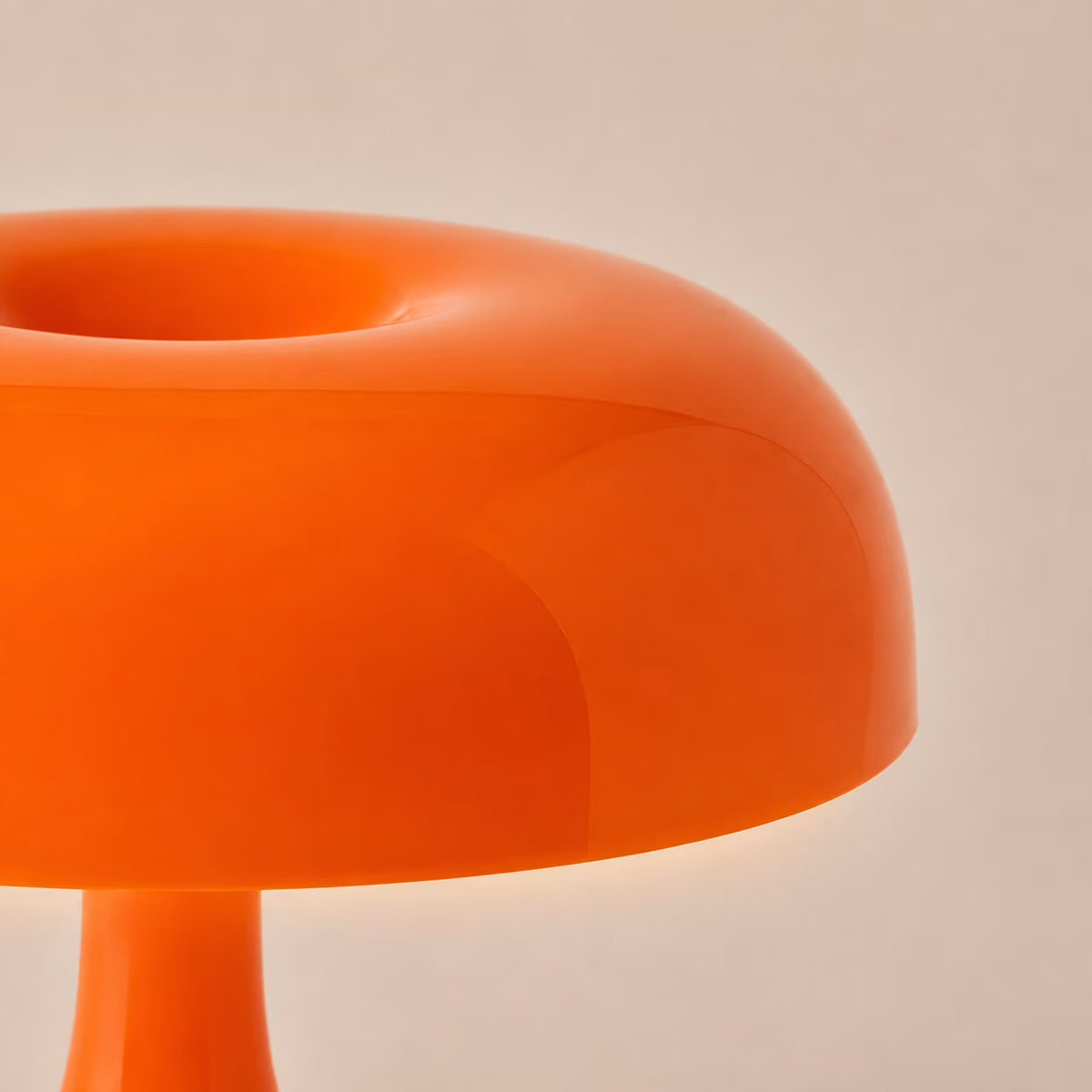 White mushroom desk lamp with a wide translucent acrylic dome