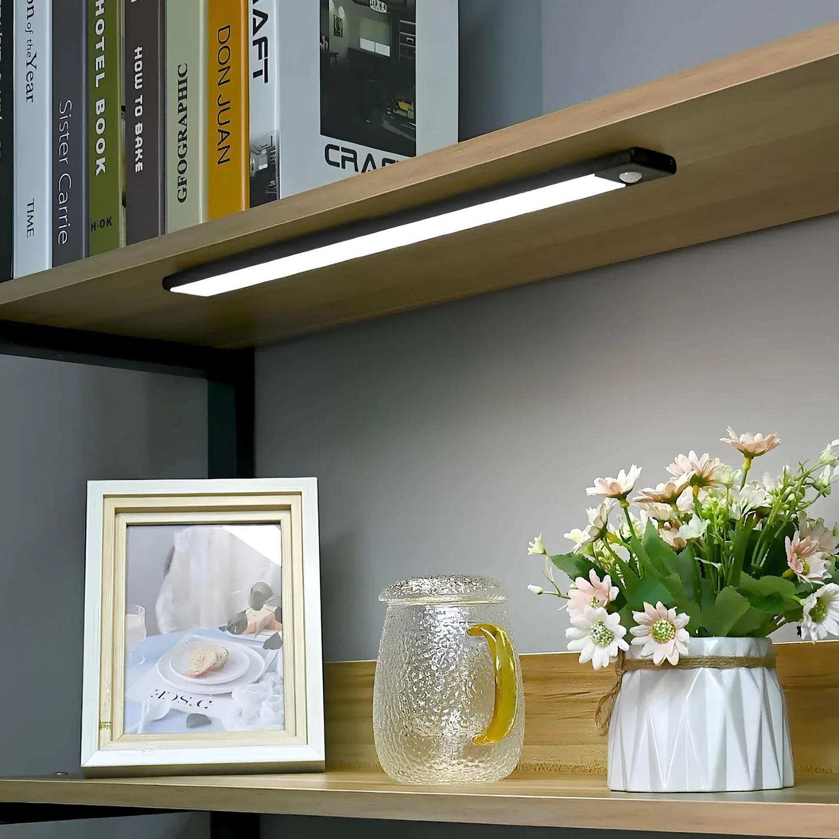 SimpleStick motion light in 20cm, 30cm and 40cm length options