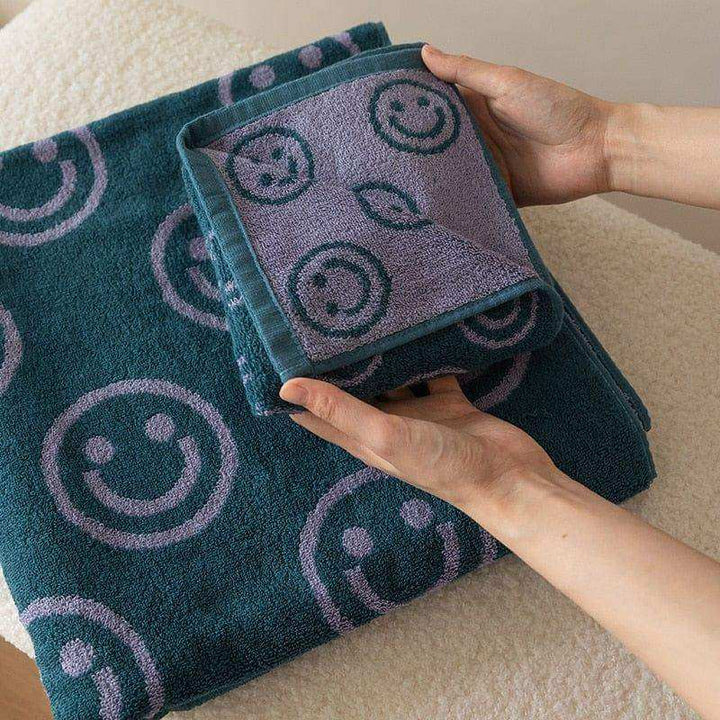 Smiling Bath Towel - Sickhaus - Quirky Home Accessories UK